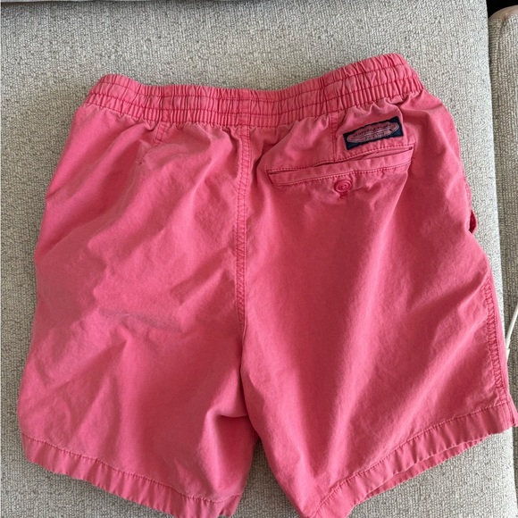 🪩 Vineyard Vines Men's Coral Flat Front Shorts - Picture 3 of 5